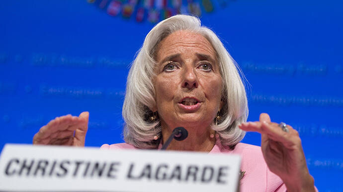 (Masuk Perangkap) IMF agrees to grant Ukraine between $14bn & $18bn during 2 years