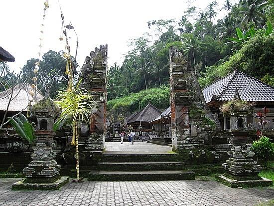 ASYIKNYA BERWISATA DI KOTA MALANG!!