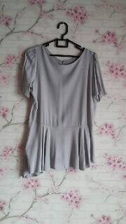 fashion cewek second kondisi LIKE NEW murah 10rb -30rb.. !!! (baju, celana, dll)