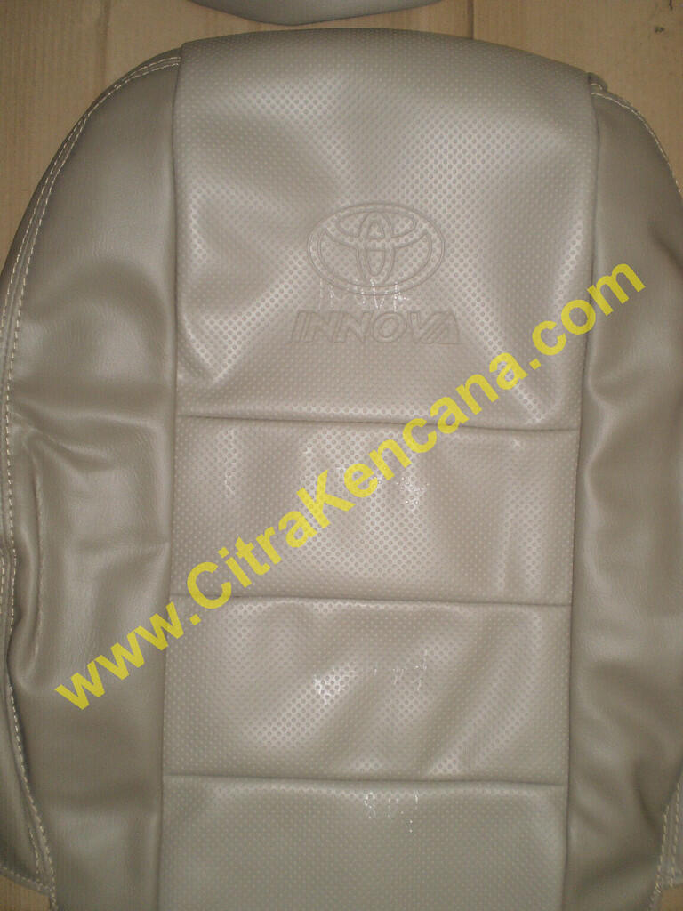 PROMO SARUNG JOK TOYOTA INNOVA