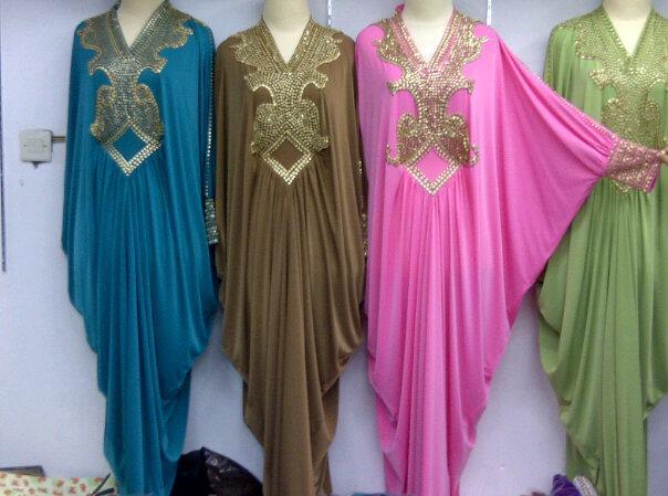 Dress Pesta Kaftan Maya