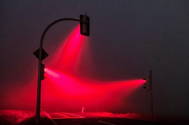 Seandainya di Indonesia Punya Lampu Merah Sekeren Ini