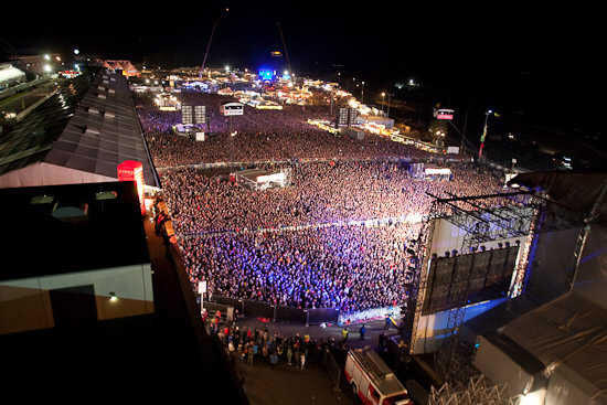 Festival Music Open Air Terbesar Dunia