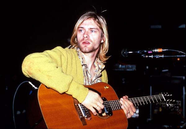 &#91;NEW RELEASE&#93; Foto-Foto di TKP saat Kematian Kurt Cobain 20 Tahun Lalu