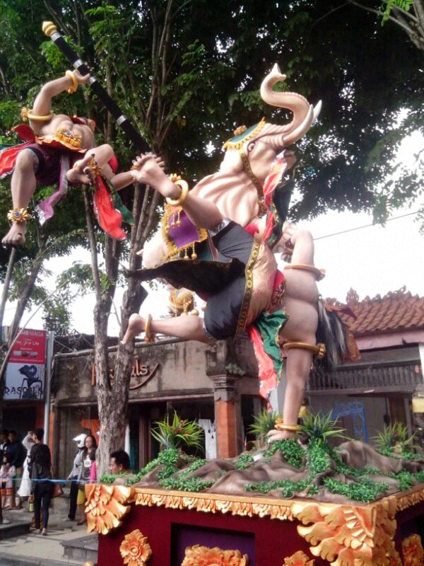 Foto ogoh-ogoh (kerennn bgt gan)