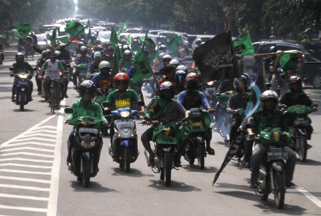 KAMPANYE DI INDONESIA KOK MACAM KONVOI GENG MOTOR YA???