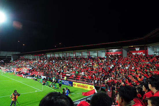 Stadion klub sepakbola di Thailand