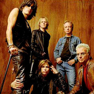 yuk mari...mengupas kembali kejayaan lagi band dunia AEROSMITH
