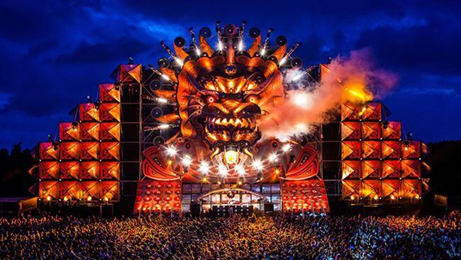 Desain Panggung Pertunjukan Yang Anti Mainstream - Future Stage Design