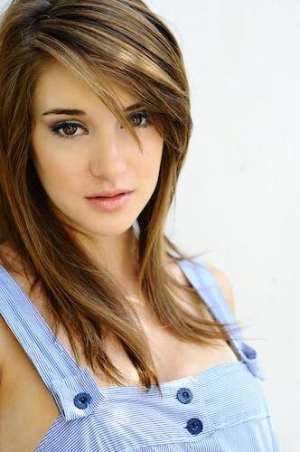Shailene Woodley VS Melissa Theuriau (...real beauty talent...)