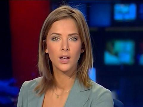 Shailene Woodley VS Melissa Theuriau (...real beauty talent...)