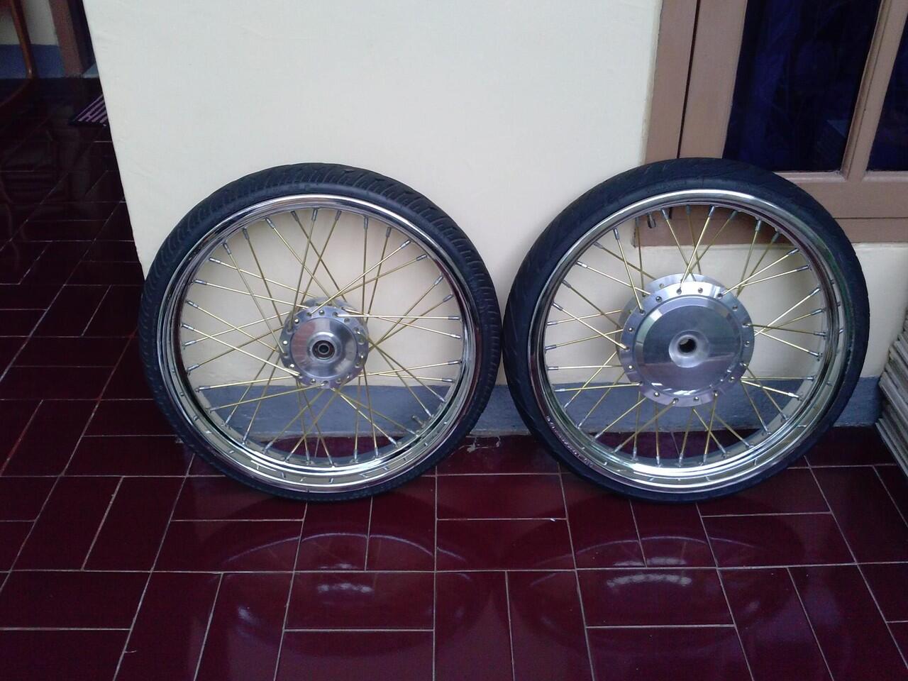 velg 17 lebar 2.50 (hellaflush) matic honda beat scoopy vario spacy BU hanya hari ini