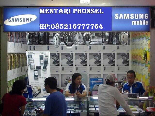 Samsung Galaxy S4 zoom SM-C1010
