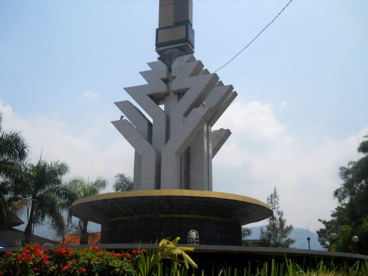 &#91;catper&#93; Menapaki &quot;Semeru&quot;nya Garut &#91;GUNTUR&#93; 29-31/3/14