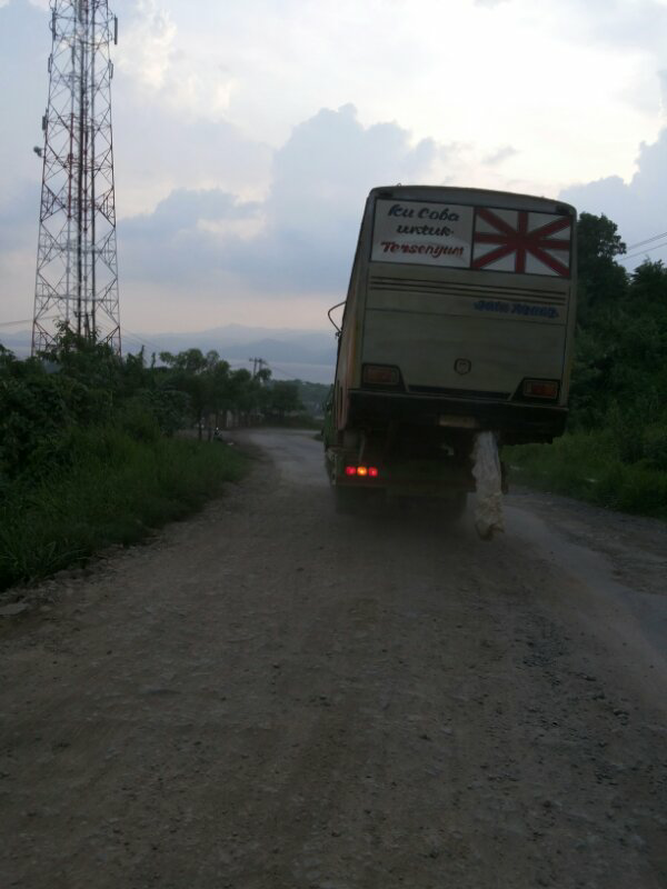 &#91;b&#93;Entah apa yg ada dipikiran orang2 ini *real story&#91;/b&#93;
