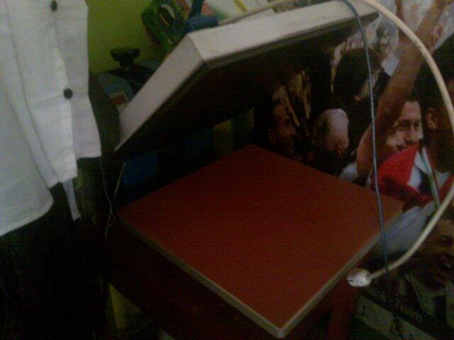 JUAL printer DTG epson 1390 A3 kaos gelap dan terang bandung cod,di jual di atas 7 jt