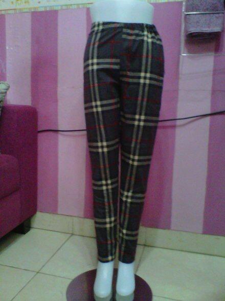 Celana Katun Motif