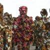 Seniman Jerman Ini Buat Ratusan Patung Manusia Dari Sampah