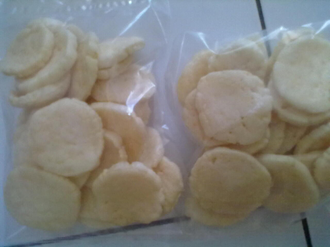 Bisnis Snack Serba Rp. 2000