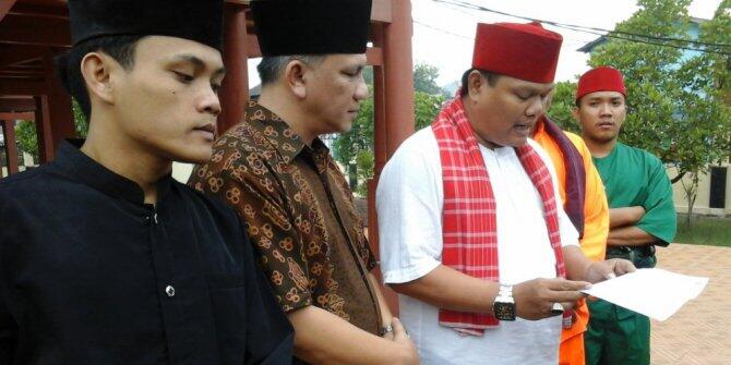 &#91;HOT&#93; Bamus Betawi ancam Jokowi, 7 hari tak minta maaf bakal digeruduk!