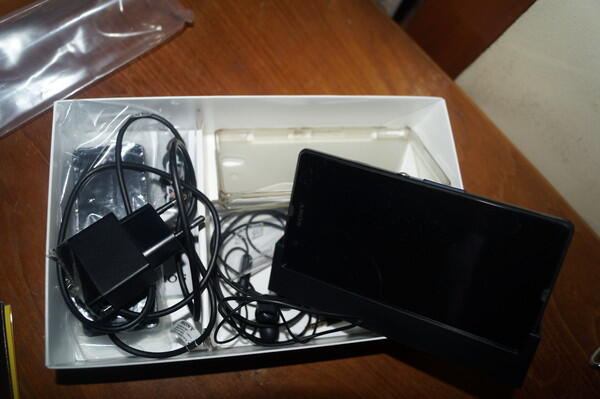 <<NEW>>SAMSUNG || S5||NOTE 3 ||S4 ||TAB 3||NOTE 8.0||NOTE 2||Ready SONY & IPHONE
