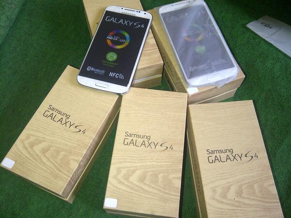 <<NEW>>SAMSUNG || S5||NOTE 3 ||S4 ||TAB 3||NOTE 8.0||NOTE 2||Ready SONY & IPHONE