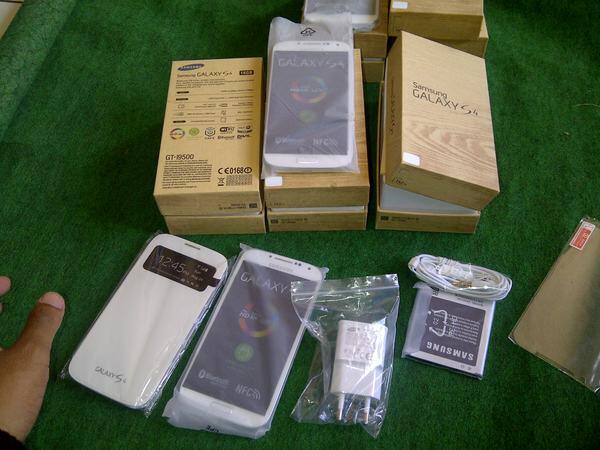 <<NEW>>SAMSUNG || S5||NOTE 3 ||S4 ||TAB 3||NOTE 8.0||NOTE 2||Ready SONY & IPHONE