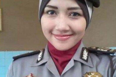 PENJAHAT BISA TOBAT JIKA DITANGKAP POLWAN-POLWAN INI....!!!