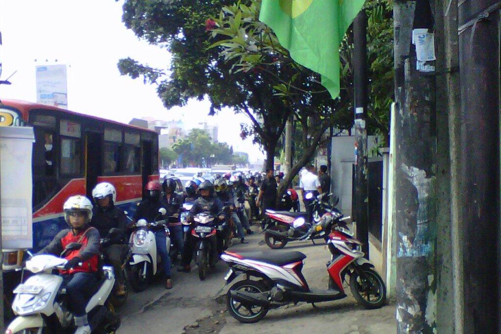 Sesaknya Kopaja di Kota Jokowi