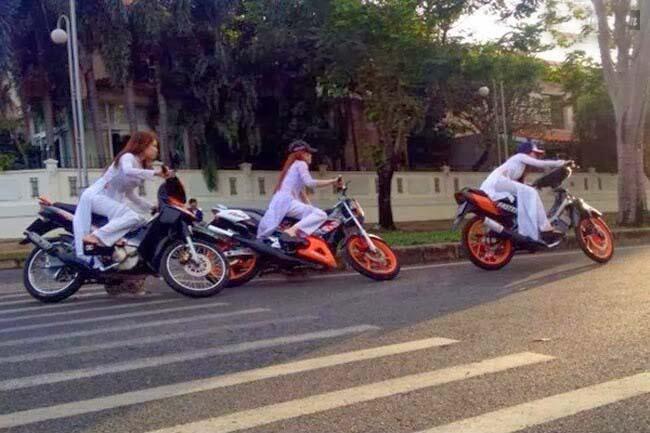 Lolos ke DPR, Moreno ingin berantas pembalap liar &amp; cabe-cabean !!!