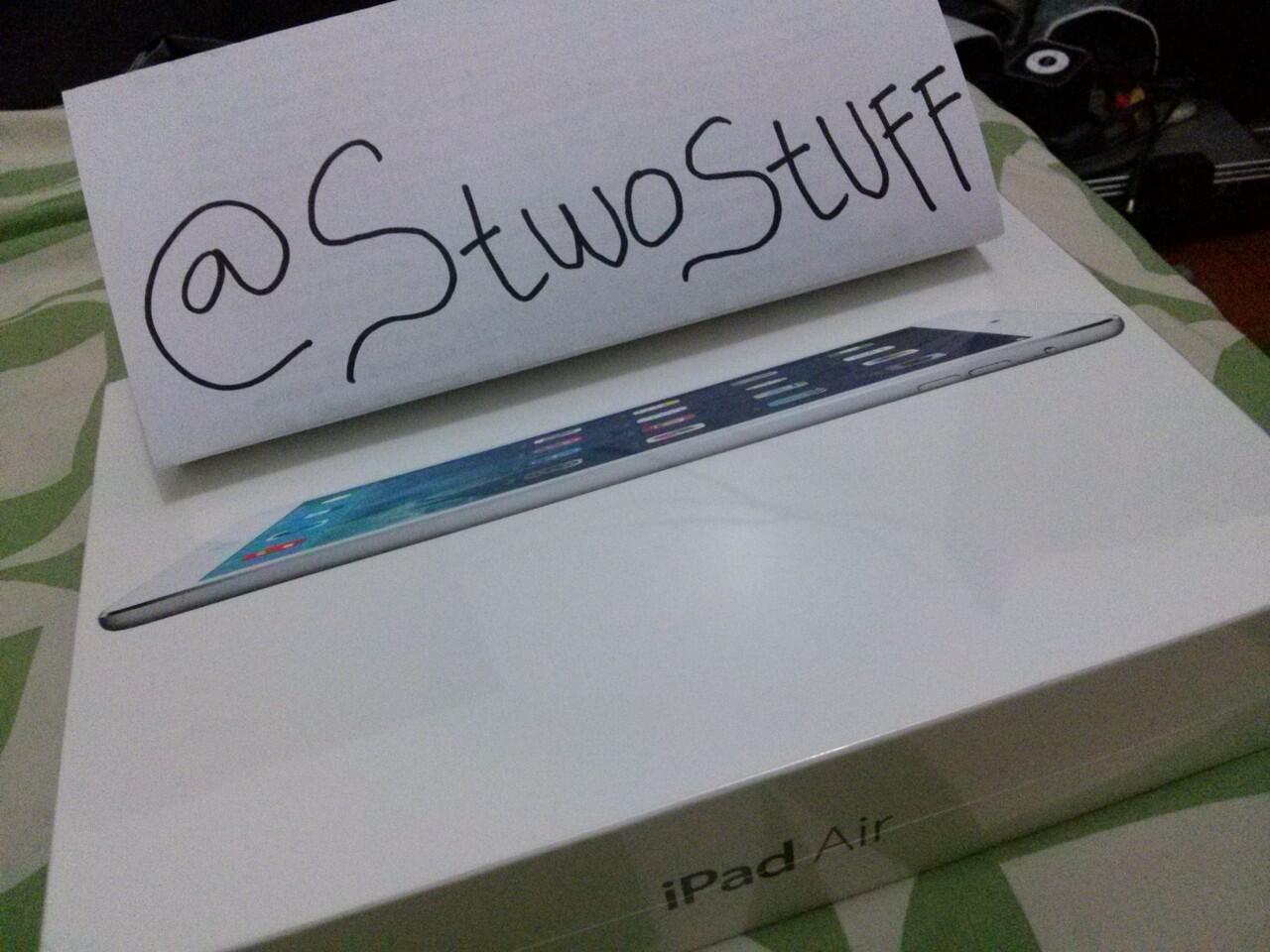 iPad Air NEW 16GB Wi-Fi only... 6,5 negooo cuma 1 unit. Masih segel!