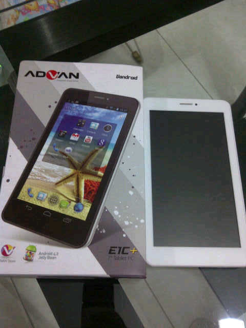 advan tablet E1C+ baru pake 2 minggu 99% like new semarang