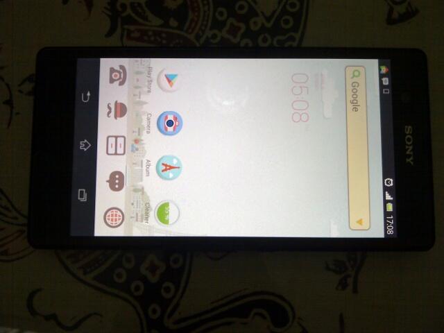 Jual Sony Xperia Z.Masih garansi Bosss