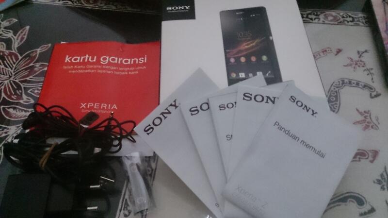 Jual Sony Xperia Z.Masih garansi Bosss