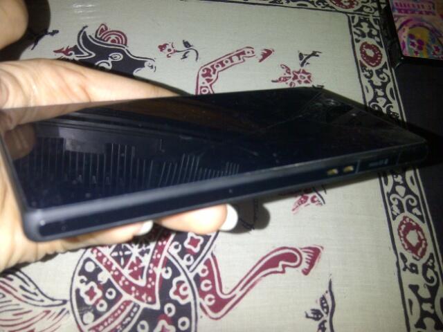 Jual Sony Xperia Z.Masih garansi Bosss