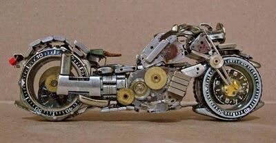 Desain Motor yang Terbuat dari Jam Tangan Bekas 