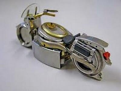 Desain Motor yang Terbuat dari Jam Tangan Bekas 
