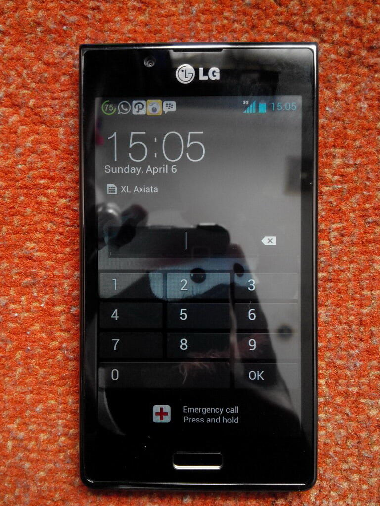 WTS : PAHE 2nd MULUS!! LG L7 (P705) & Blackberry Onyx 2 (9780)
