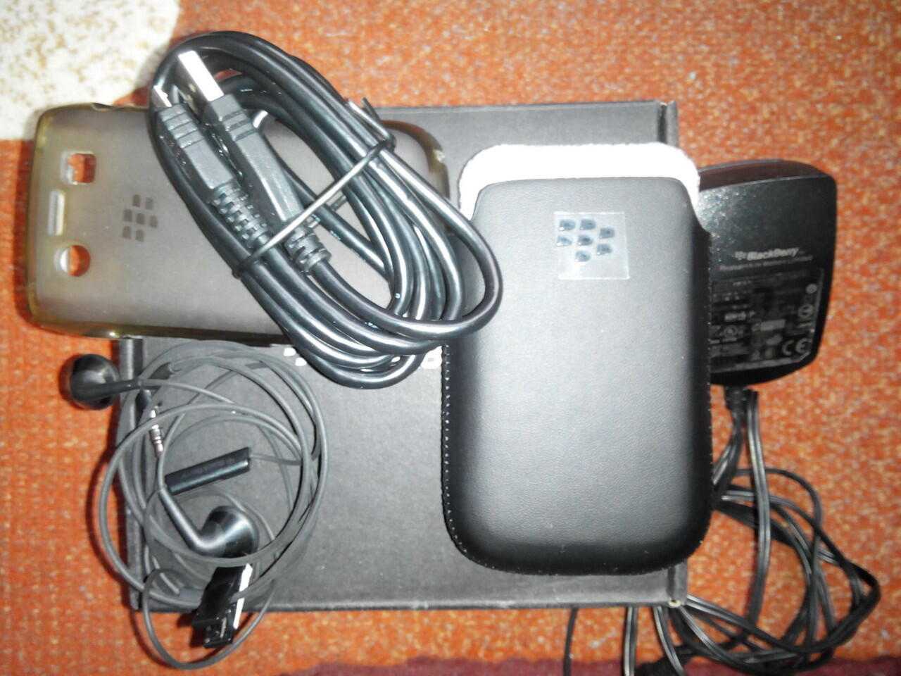 WTS : PAHE 2nd MULUS!! LG L7 (P705) & Blackberry Onyx 2 (9780)