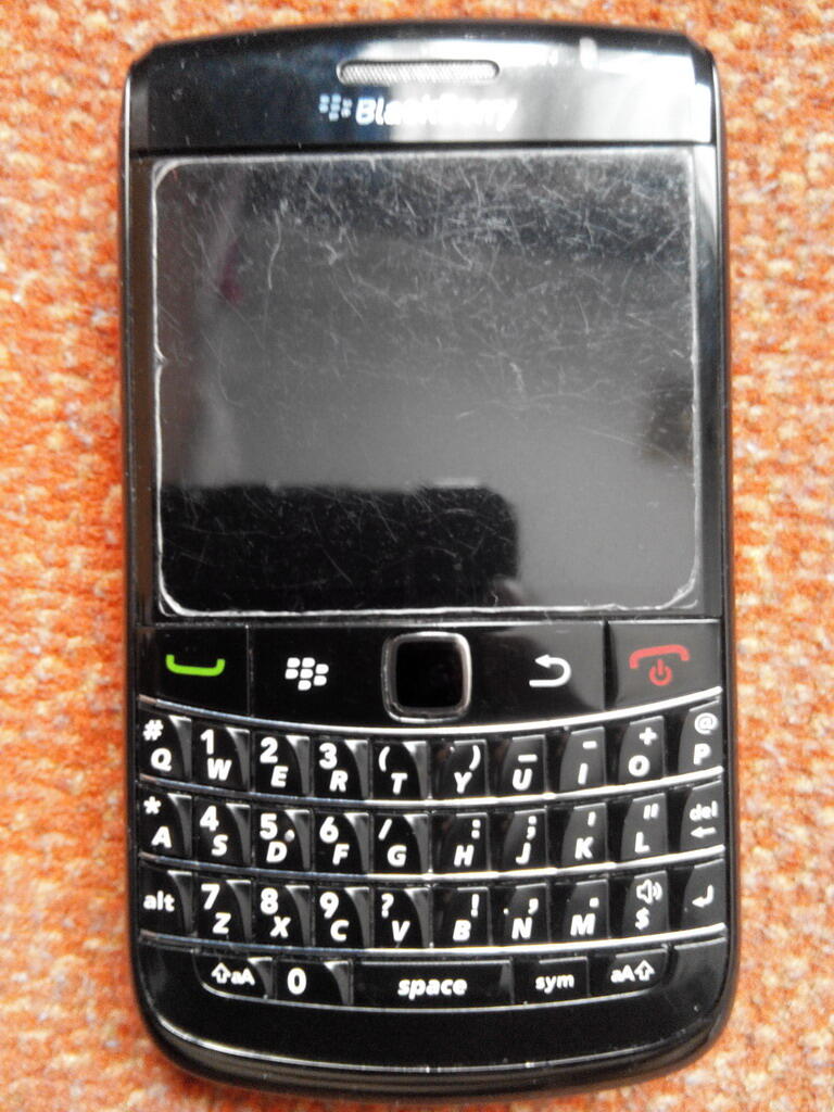 WTS : PAHE 2nd MULUS!! LG L7 (P705) & Blackberry Onyx 2 (9780)