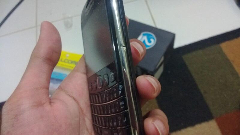 Blackberry 9790 Bellagio ( Black ) fullset
