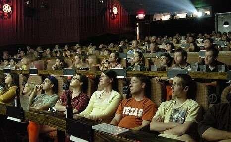 6 Gedung Bioskop Unik Di Dunia