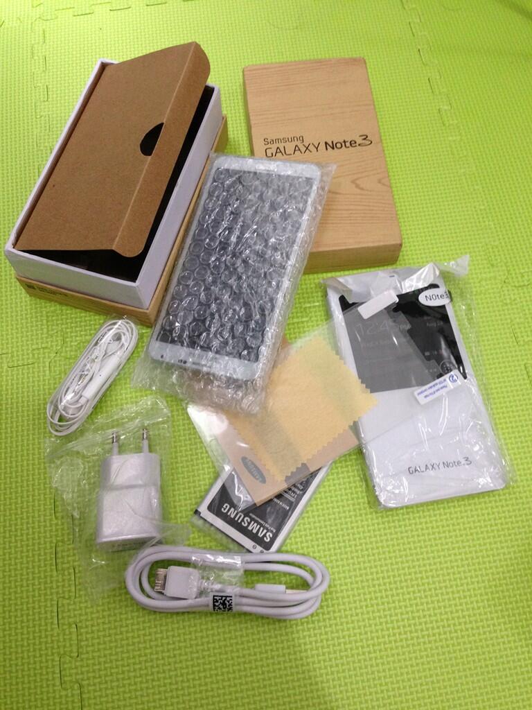 Cari WTS NEW BNIB iPhone 5s 16GB Garansi Resmi SES (iBox 