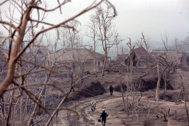 Kumpulan foto akibat meletusnya gunung merapi 2010