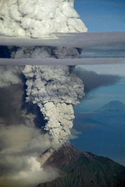 Kumpulan foto akibat meletusnya gunung merapi 2010