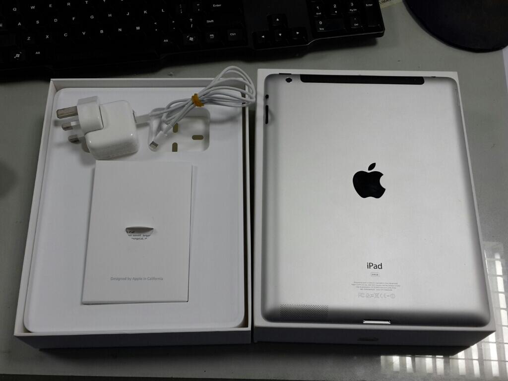 JUAL IPAD 3 WIFI+CELL 64GB WHITE SECOND