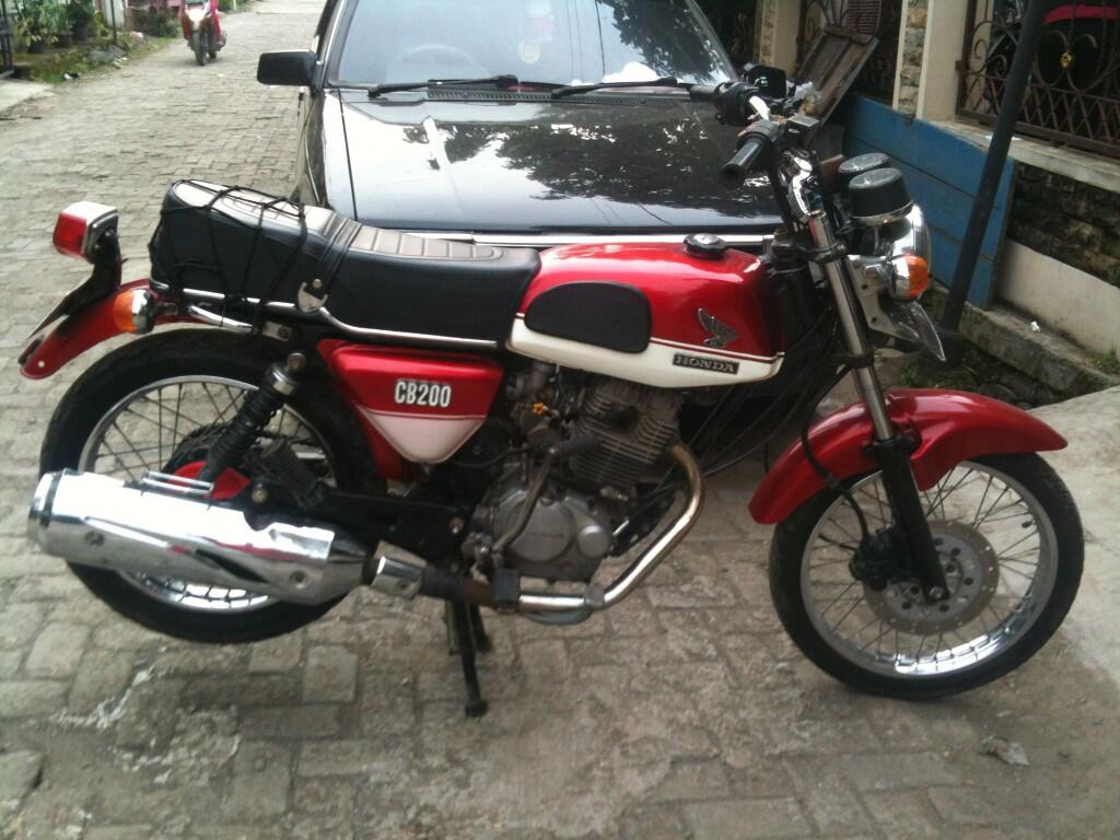 Terjual Wts Honda cb 125 thn 75 siap touring modif twin 