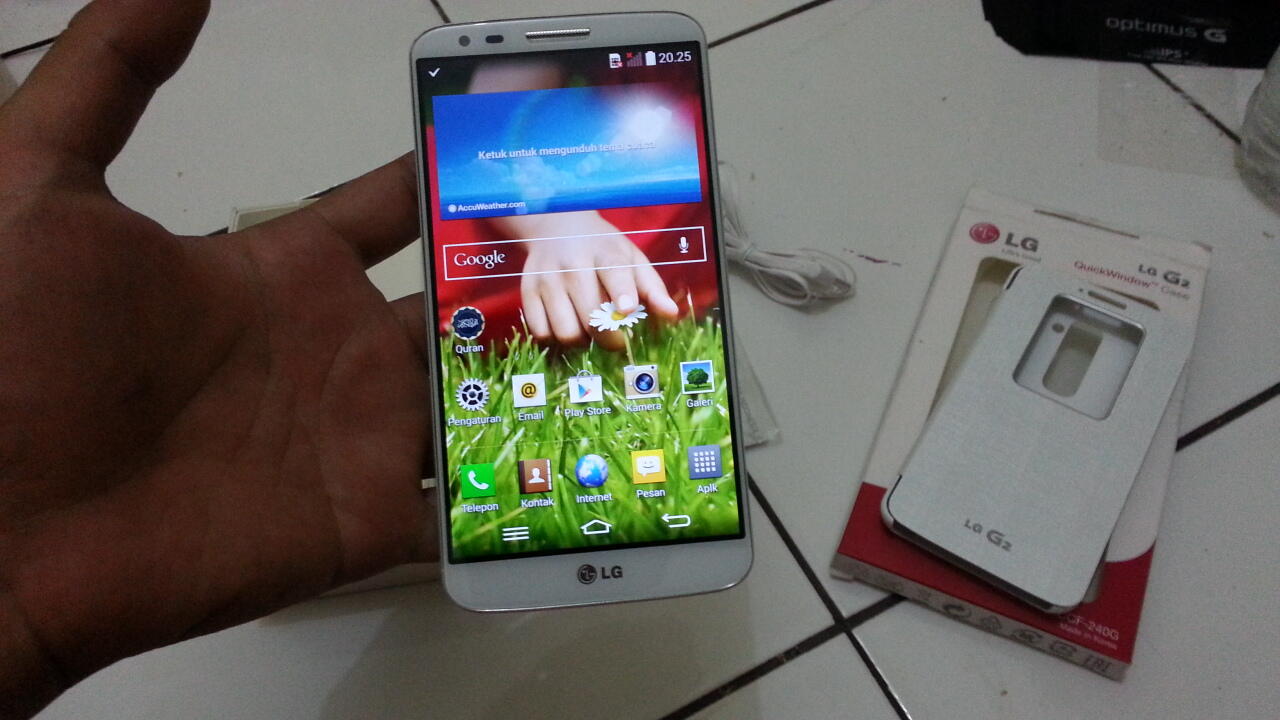 ADA LAGI LG G2 32GB WHITE FULLSET BONUS QUICK WINDOW MURAAAAAAH