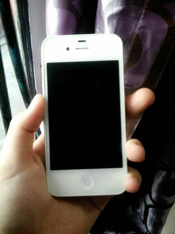 Iphone 4G White