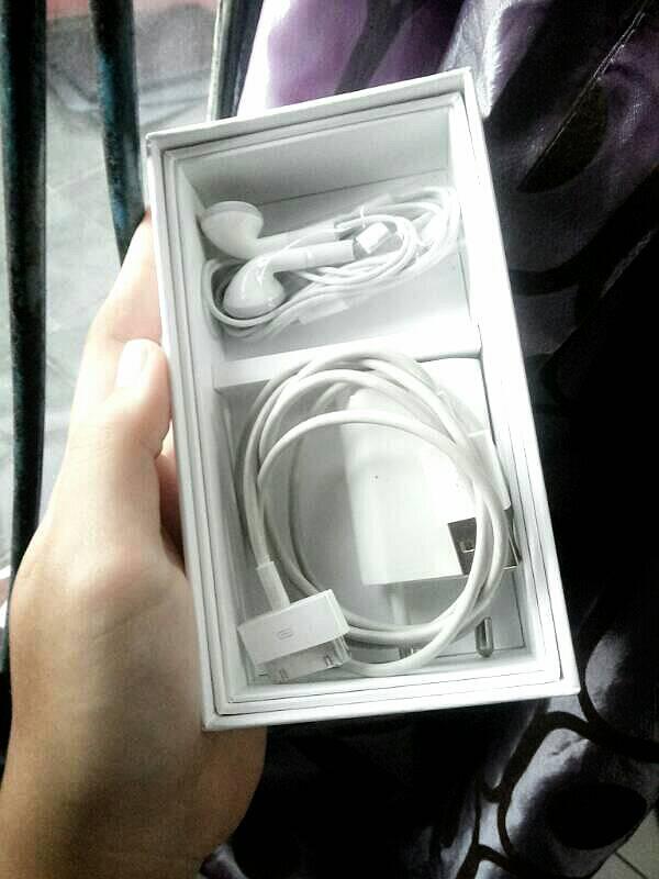 Iphone 4G White